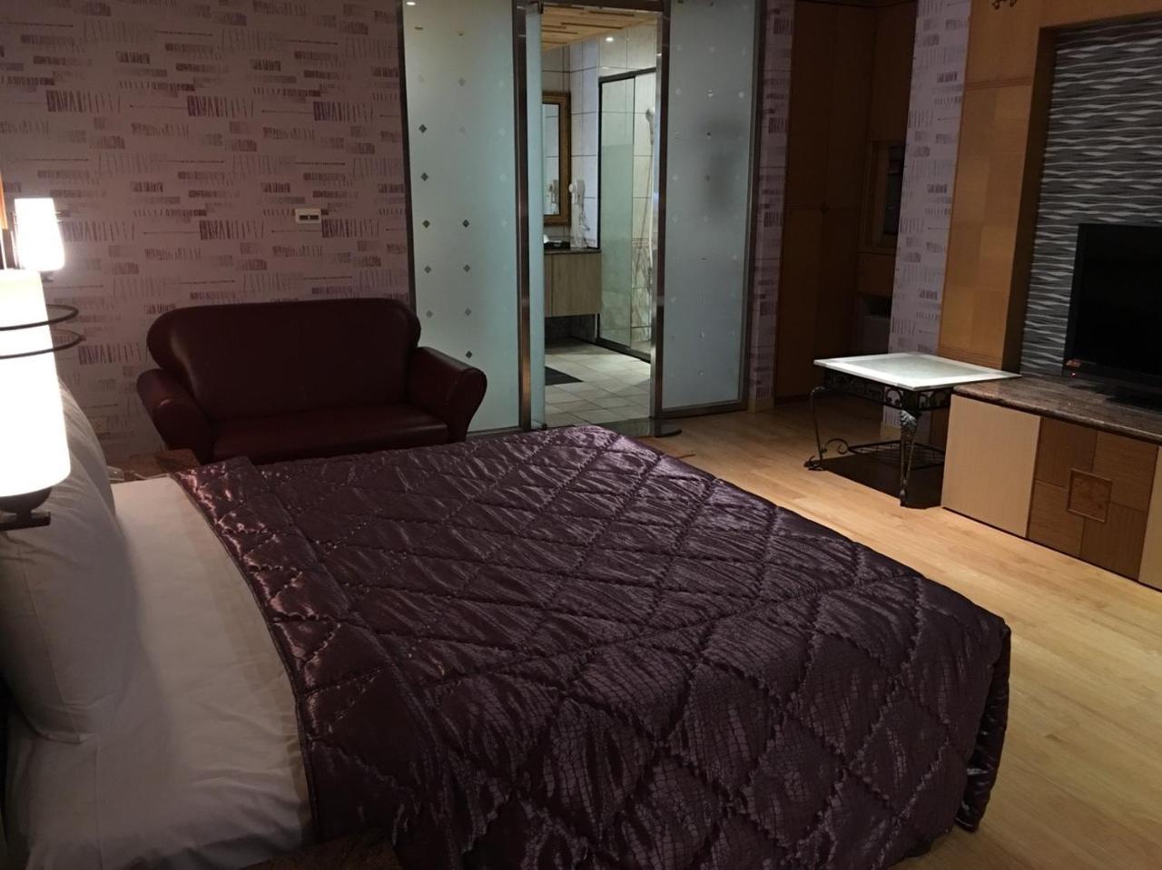 Wen Mei Motel Nantou ภายนอก รูปภาพ